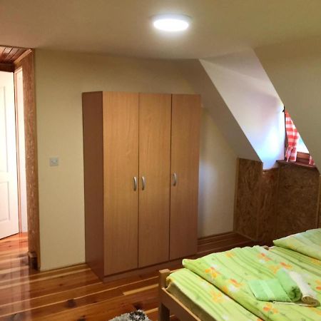 Apartman Helena 모크라 고라 외부 사진